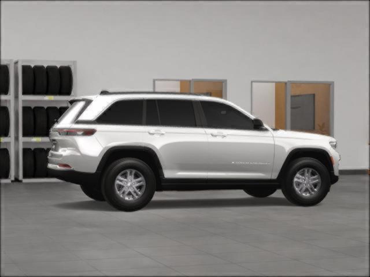 2025 Jeep Grand Cherokee Laredo Bayside NY