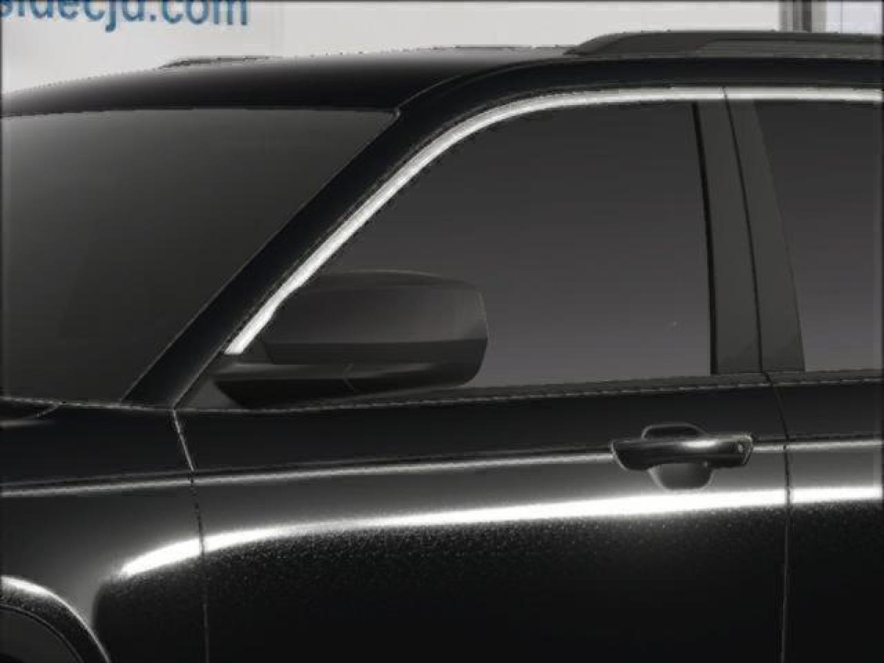 2025 Jeep Grand Cherokee Laredo Bayside NY