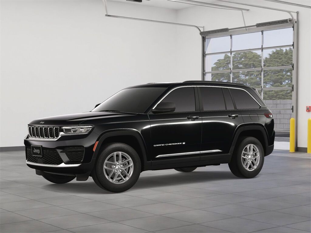 2025 Jeep Grand Cherokee Laredo Kenosha WI
