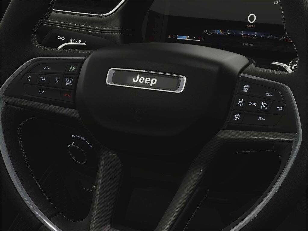 2025 Jeep Grand Cherokee Laredo Kenosha WI