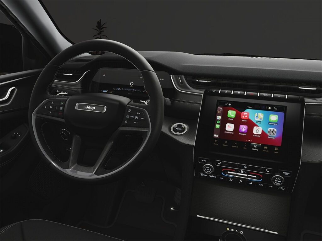 2025 Jeep Grand Cherokee Laredo Kenosha WI