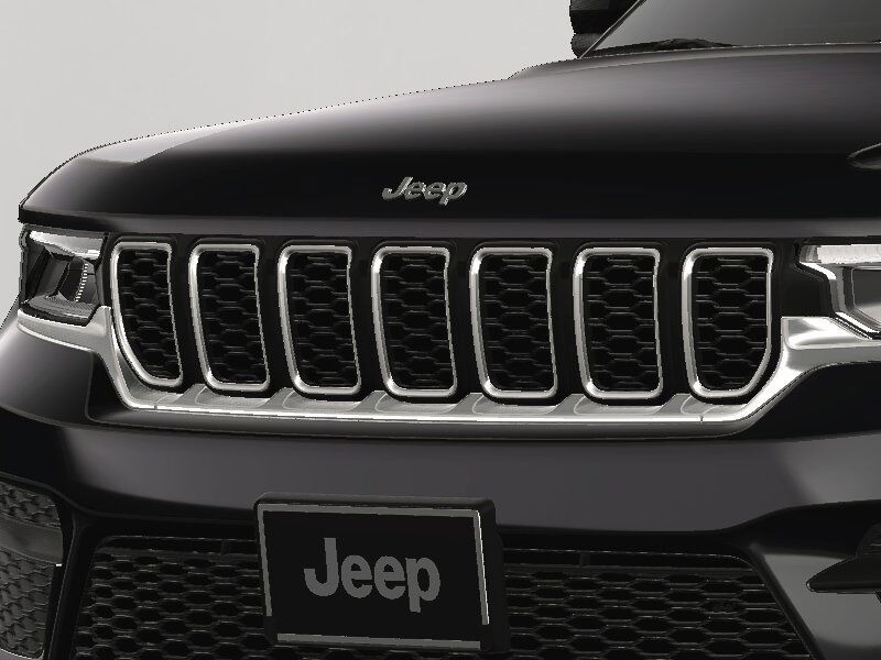 2025 Jeep Grand Cherokee Laredo Kenosha WI
