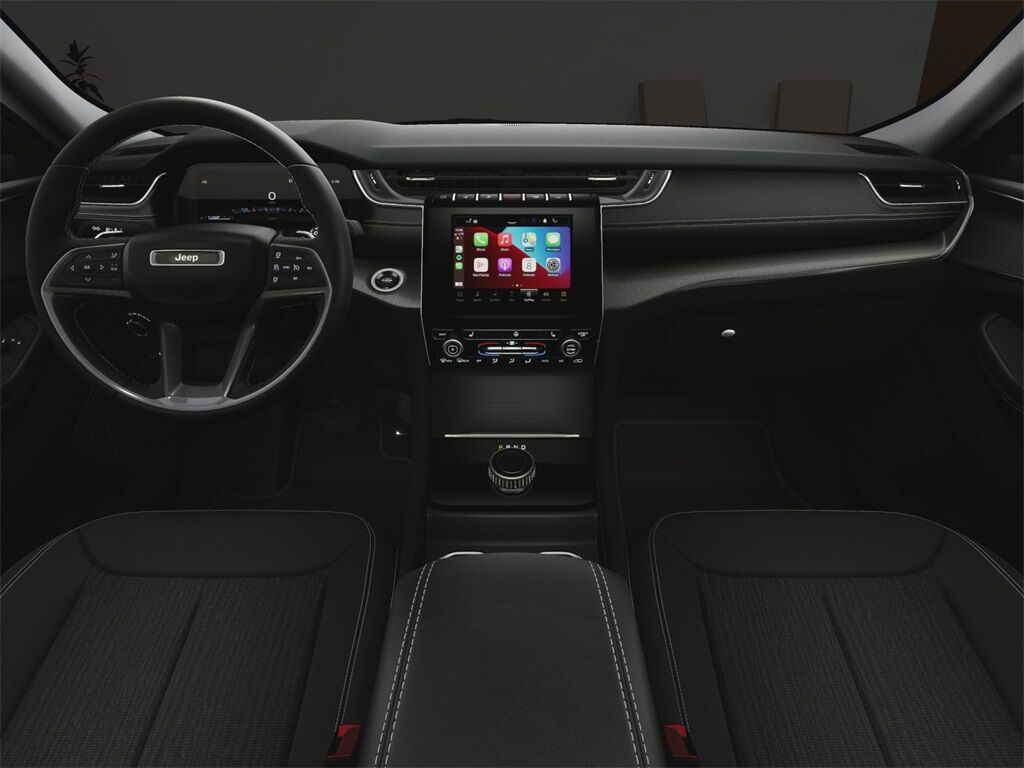 2025 Jeep Grand Cherokee Laredo Kenosha WI