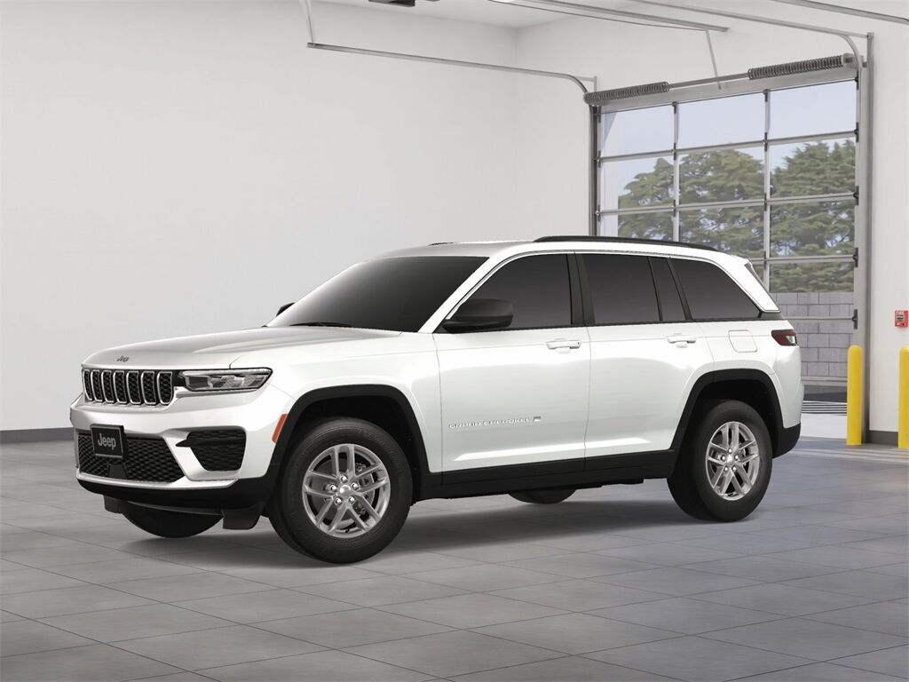 2025 Jeep Grand Cherokee Laredo Kenosha WI