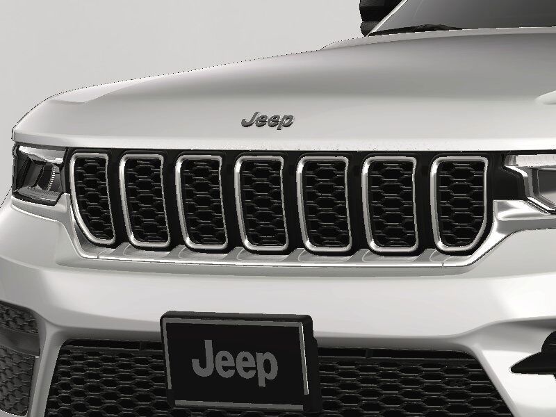 2025 Jeep Grand Cherokee Laredo Kenosha WI