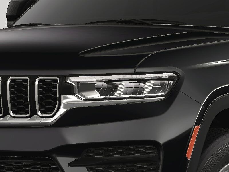 2025 Jeep Grand Cherokee Laredo Racine WI