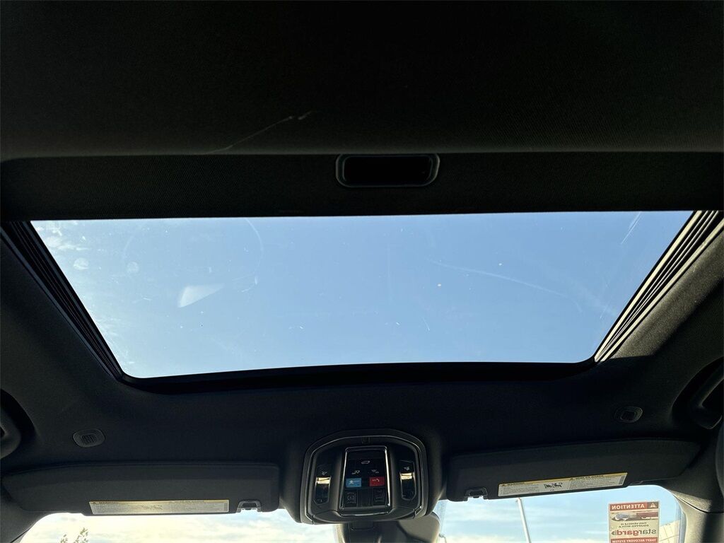 2025 Jeep Grand Cherokee Laredo Quincy MA