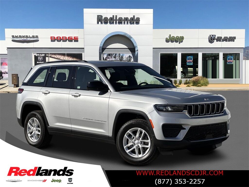 2025 Jeep Grand Cherokee Laredo Quincy MA