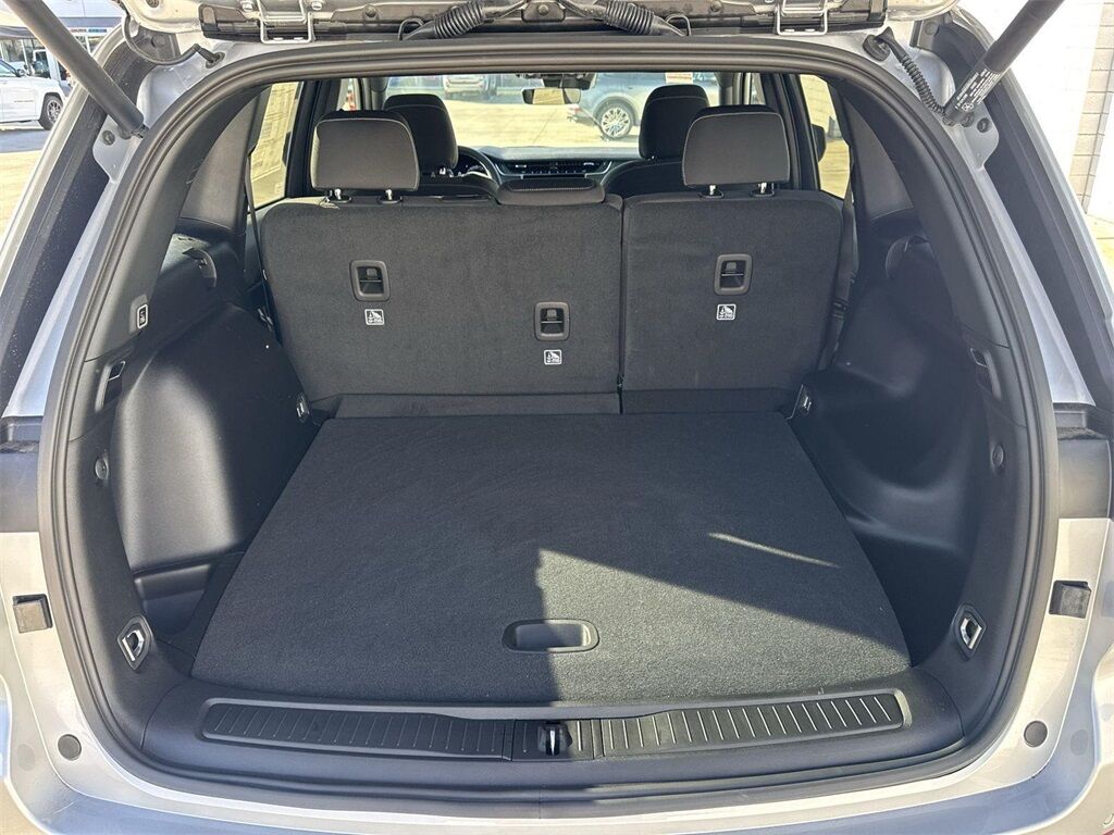 2025 Jeep Grand Cherokee Laredo Quincy MA