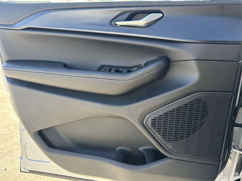 2025 Jeep Grand Cherokee Laredo Quincy MA