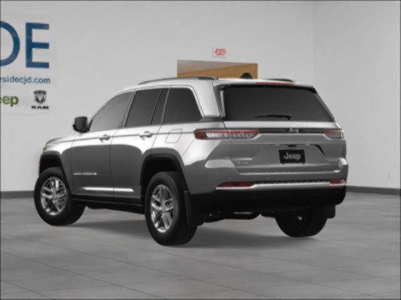 2025 Jeep Grand Cherokee Laredo X Bayside NY