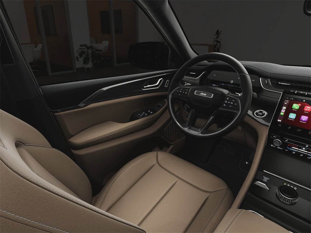 2025 Jeep Grand Cherokee Limited Kenosha WI