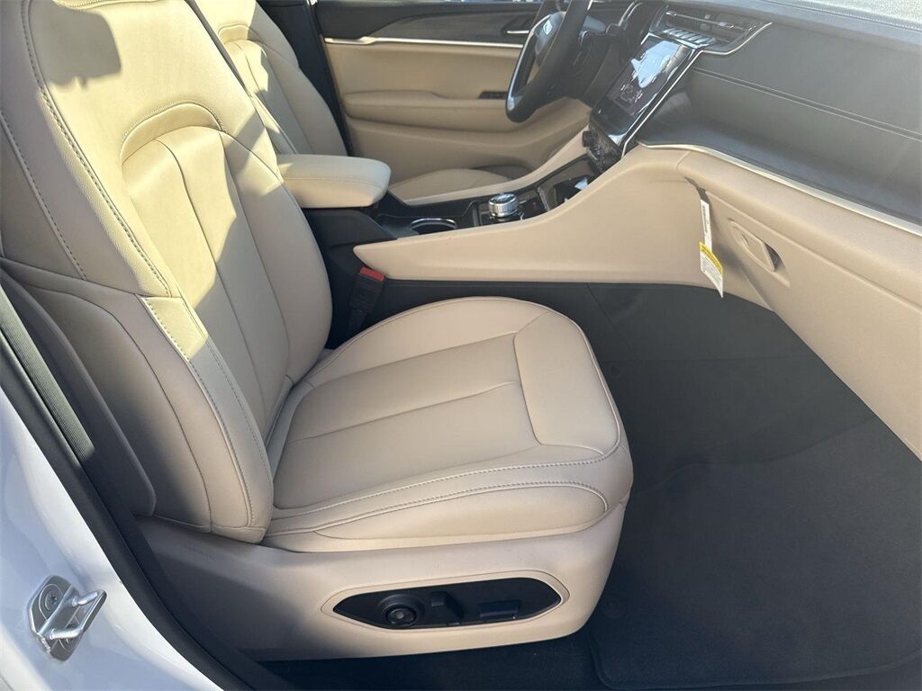 2025 Jeep Grand Cherokee Limited Quincy MA