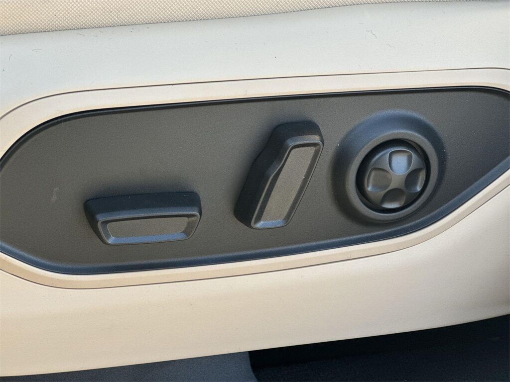 2025 Jeep Grand Cherokee Limited Quincy MA