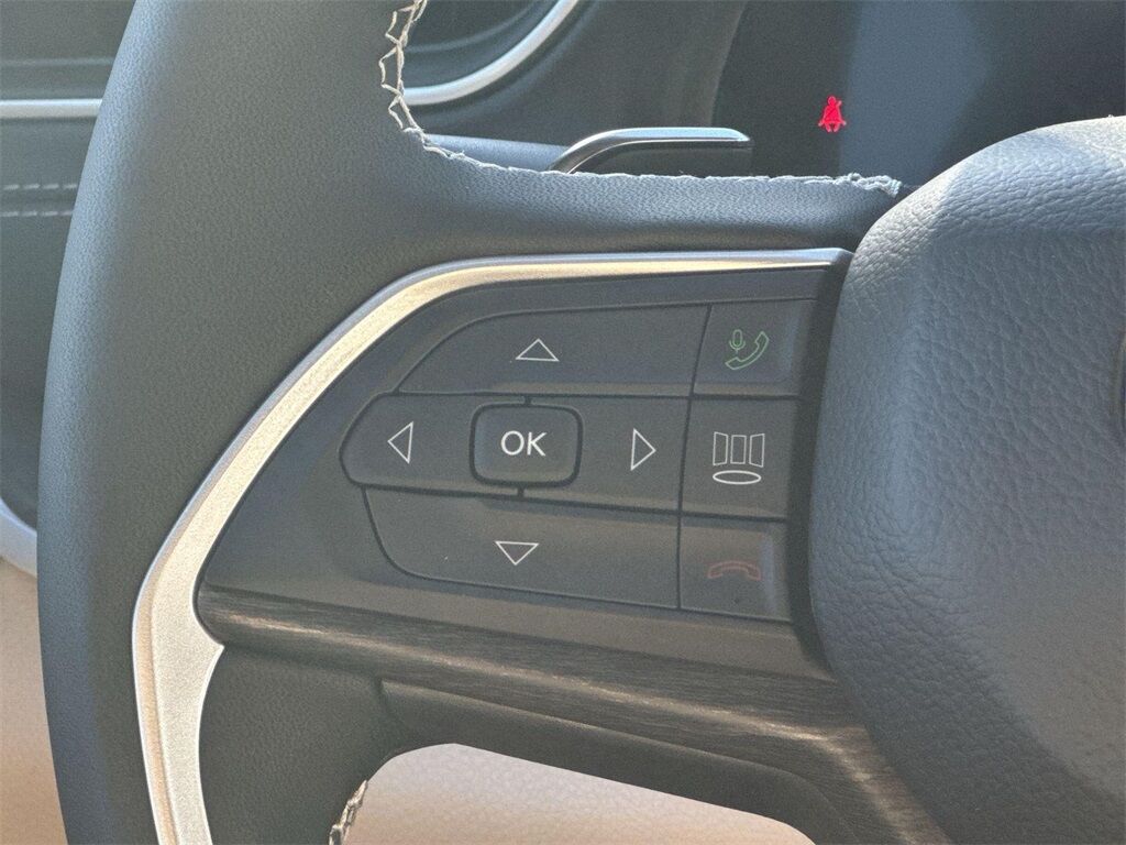 2025 Jeep Grand Cherokee Limited Quincy MA