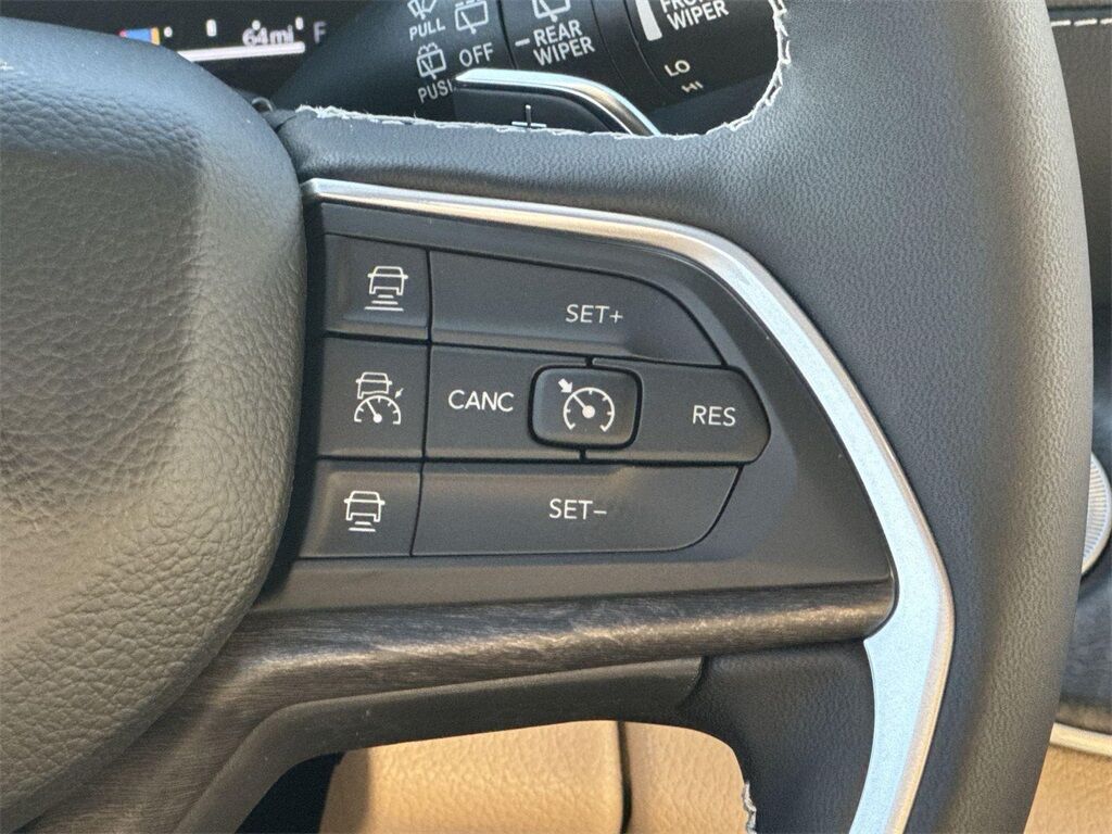 2025 Jeep Grand Cherokee Limited Quincy MA