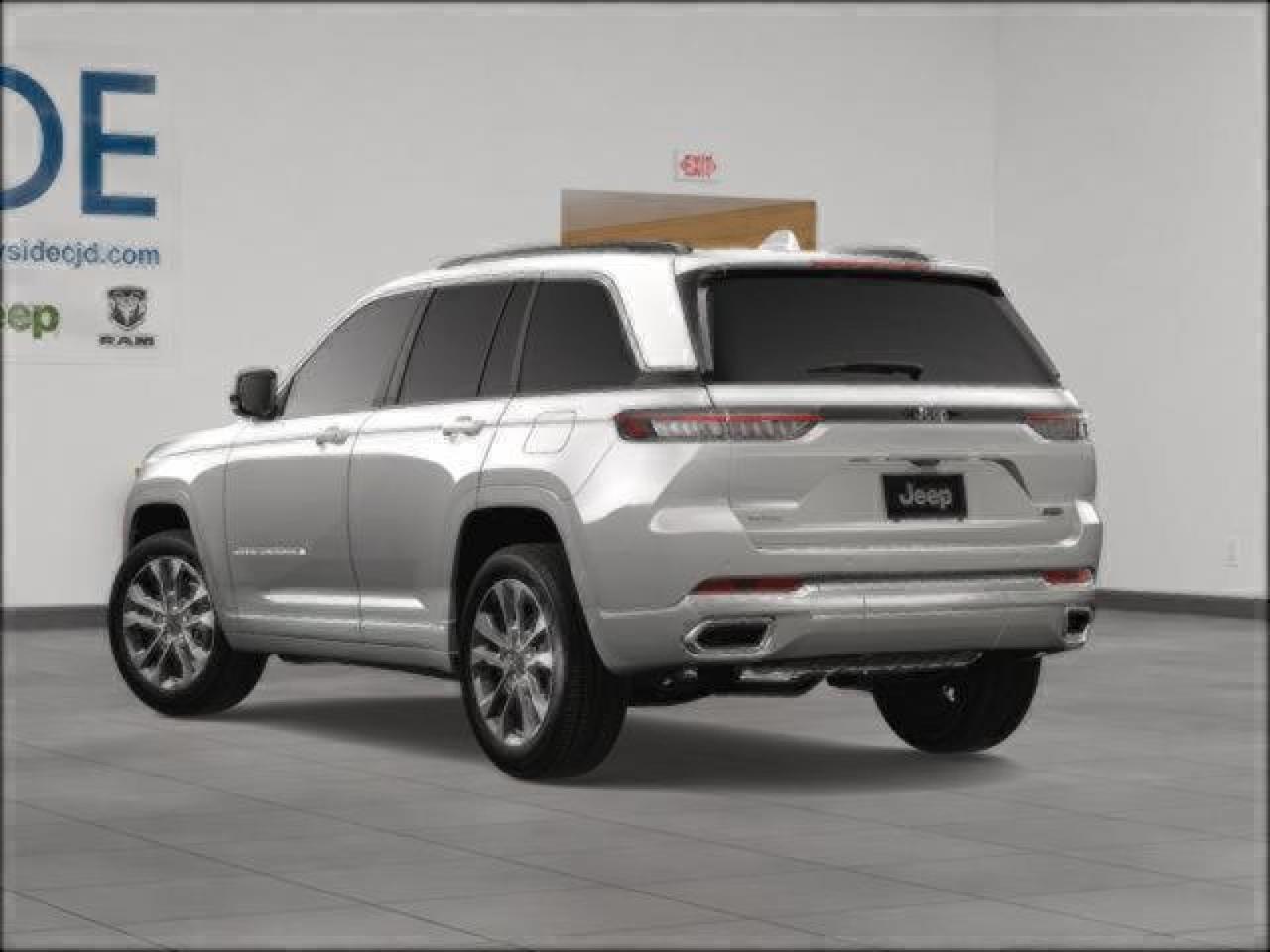 2025 Jeep Grand Cherokee Overland Bayside NY