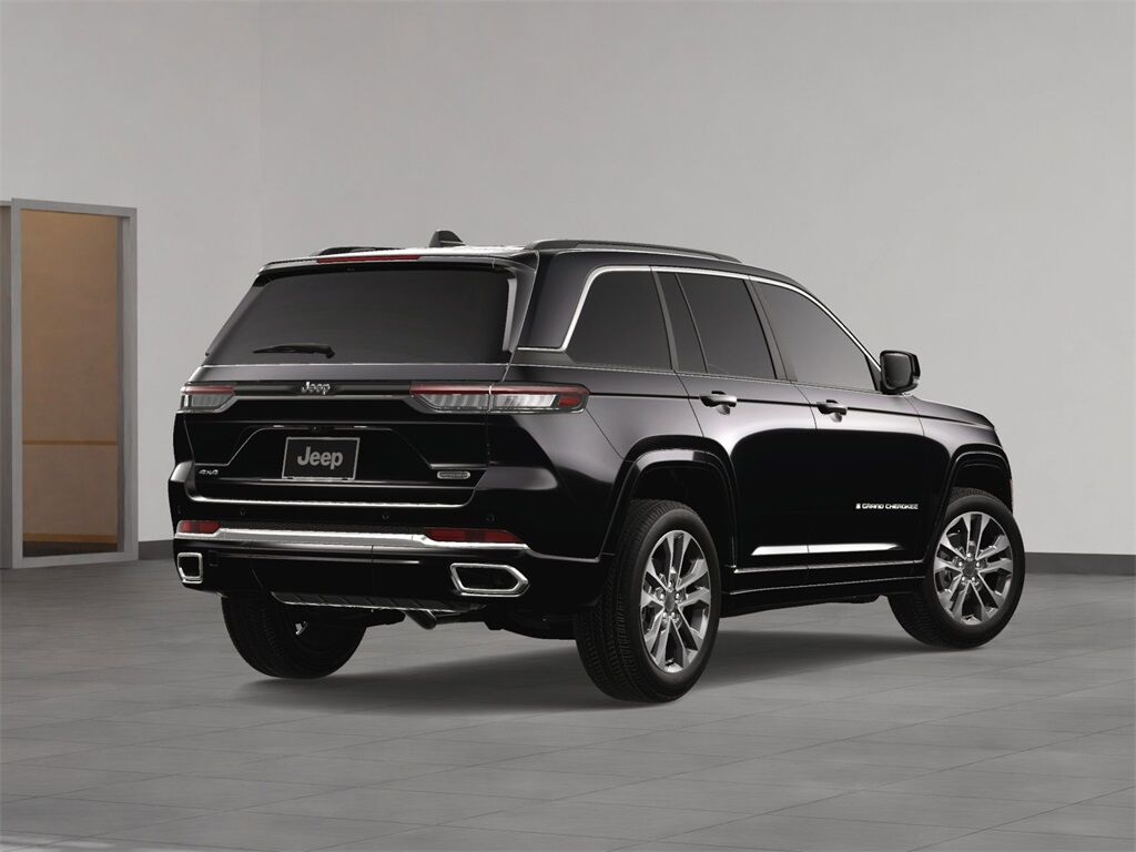 2025 Jeep Grand Cherokee Overland Kenosha WI