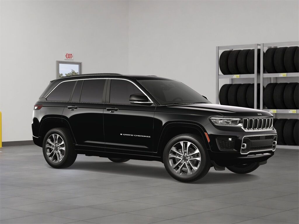 2025 Jeep Grand Cherokee Overland Kenosha WI