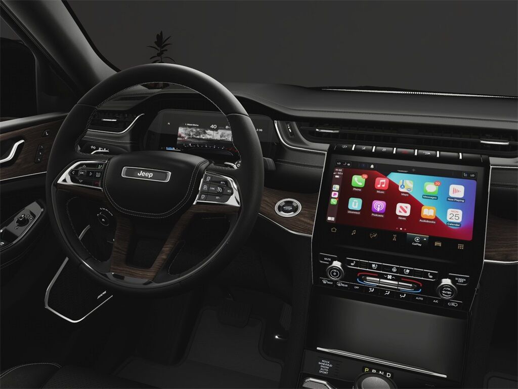 2025 Jeep Grand Cherokee Overland Kenosha WI