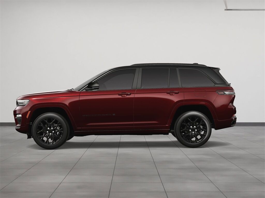2025 Jeep Grand Cherokee Summit Kenosha WI