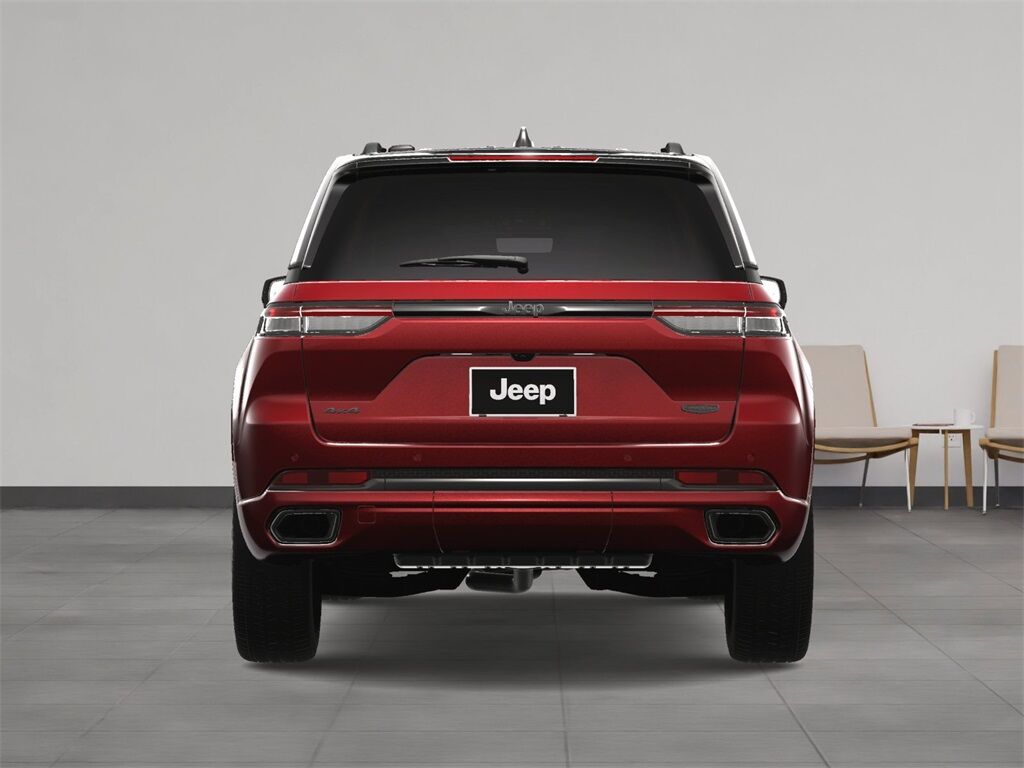 2025 Jeep Grand Cherokee Summit Kenosha WI