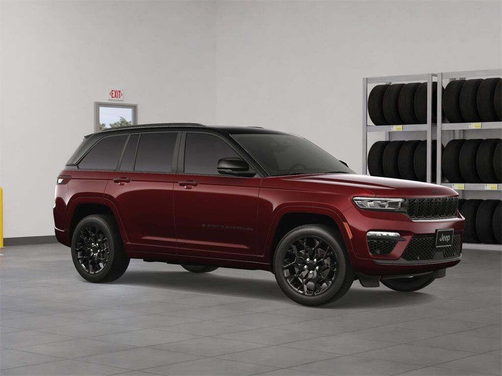 2025 Jeep Grand Cherokee Summit Kenosha WI