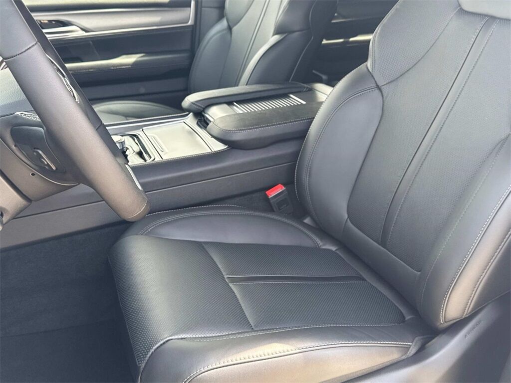 2025 Jeep Wagoneer Base Quincy MA