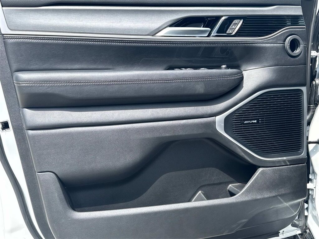 2025 Jeep Wagoneer Base Quincy MA