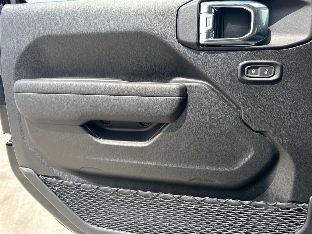 2025 Jeep Wrangler Sport Quincy MA