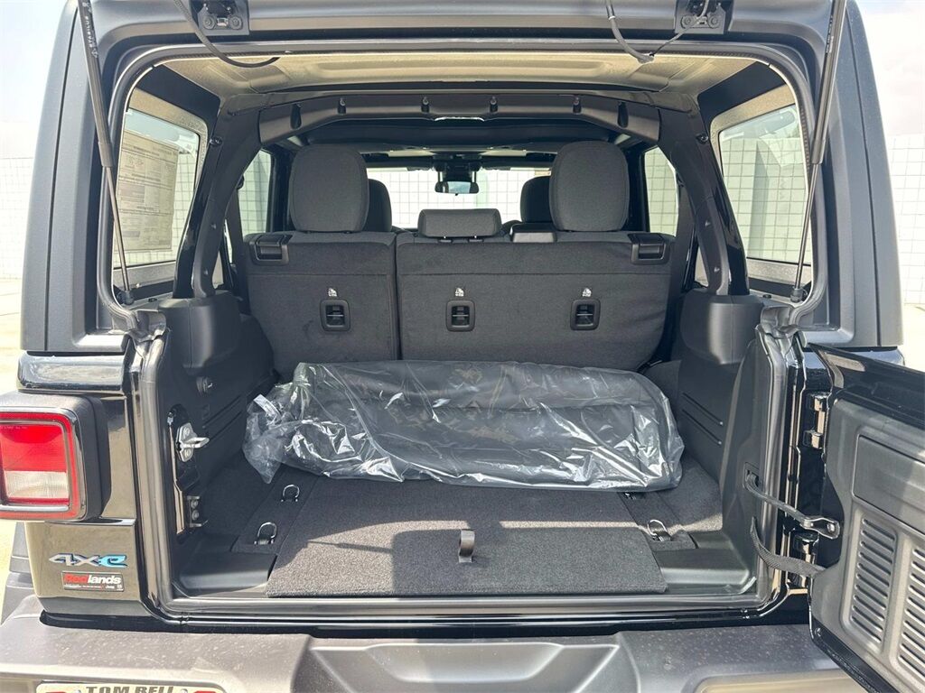 2025 Jeep Wrangler Willys 4xe Quincy MA