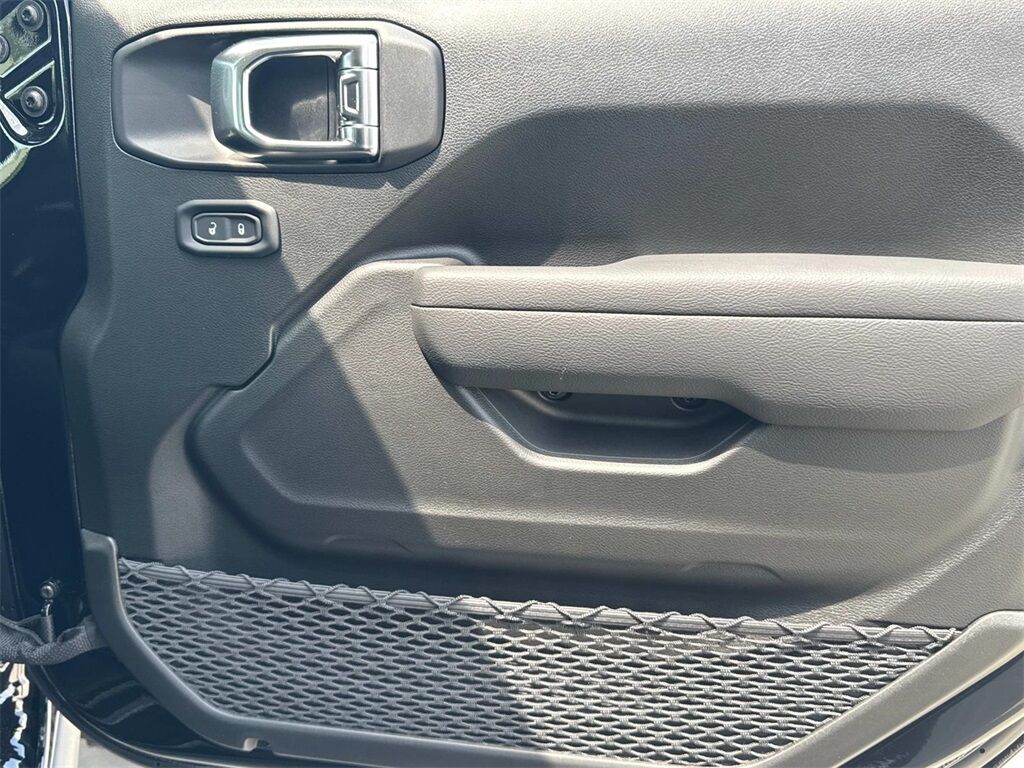 2025 Jeep Wrangler Willys 4xe Quincy MA