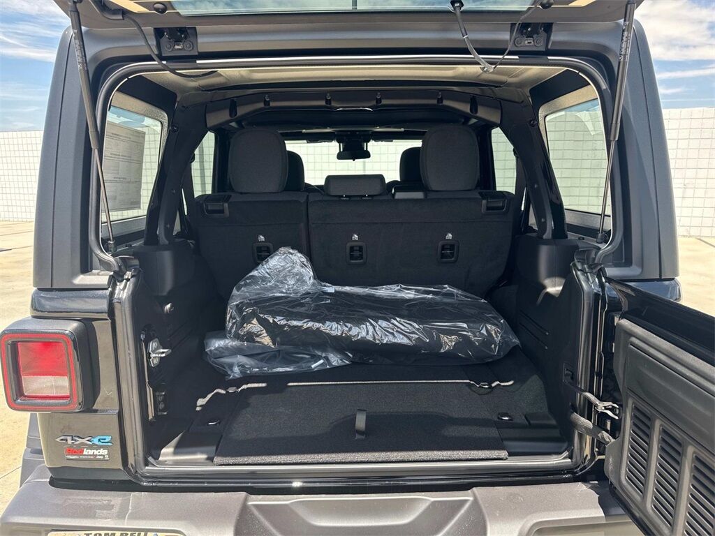 2025 Jeep Wrangler Willys 4xe Quincy MA