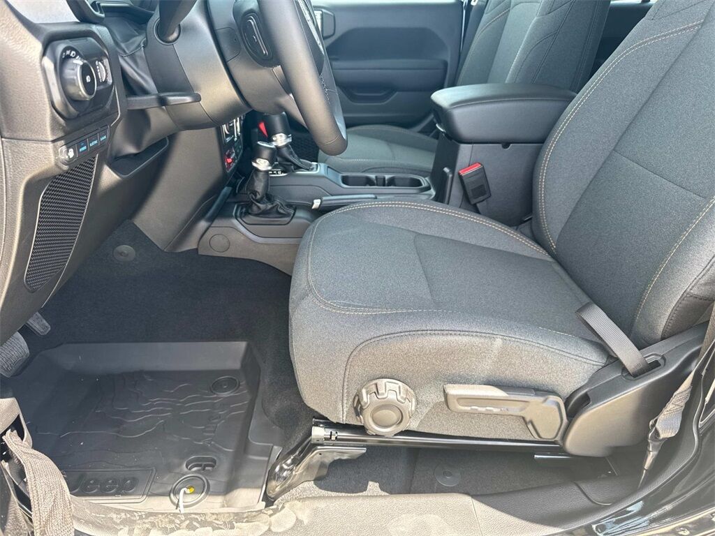 2025 Jeep Wrangler Willys 4xe Quincy MA