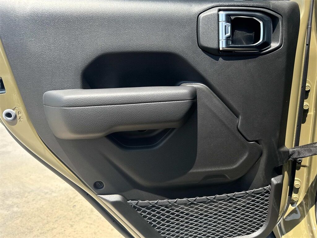 2025 Jeep Wrangler Willys Quincy MA