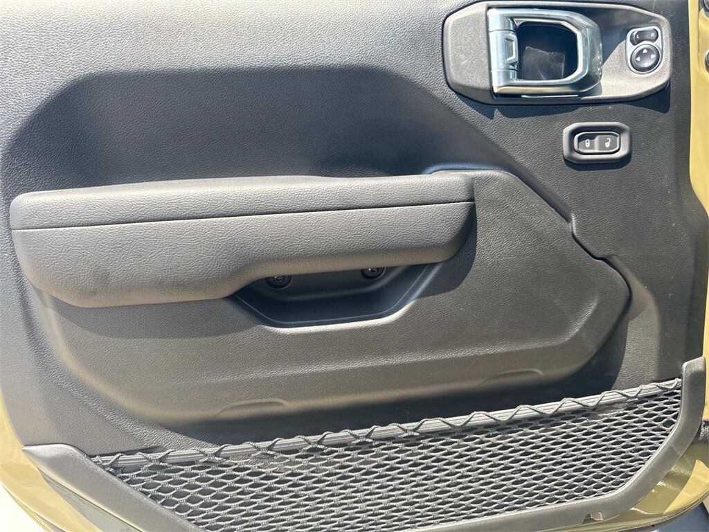 2025 Jeep Wrangler Willys Quincy MA