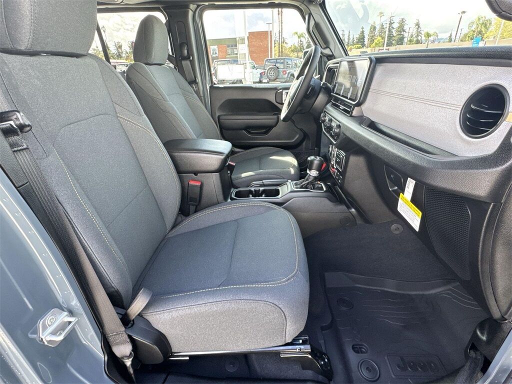 2025 Jeep Wrangler Willys Quincy MA