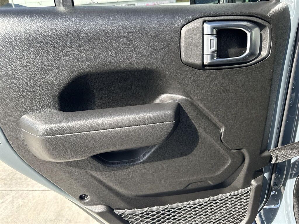 2025 Jeep Wrangler Willys Quincy MA