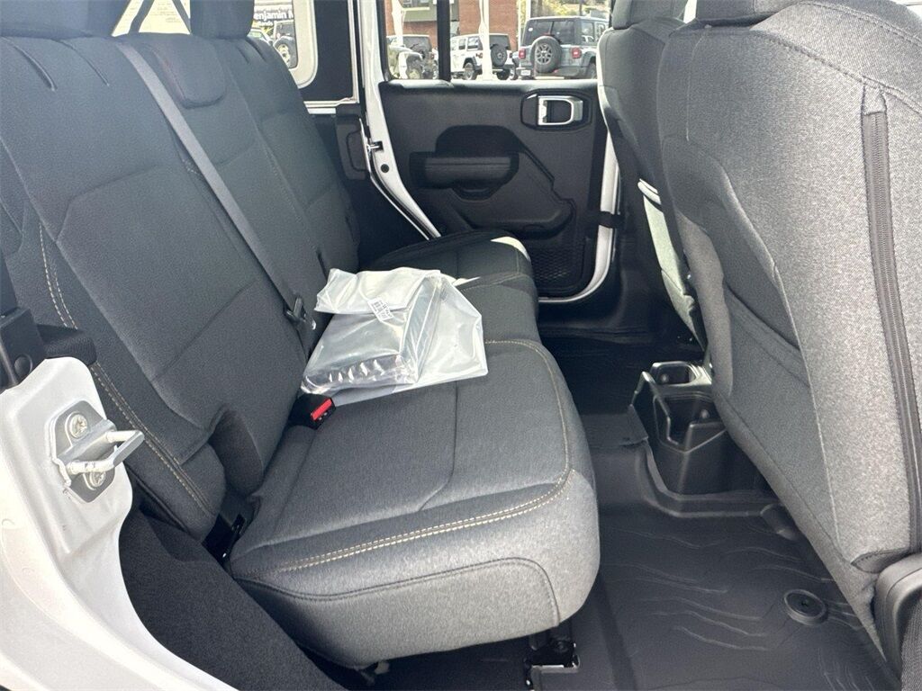 2025 Jeep Wrangler Willys Quincy MA