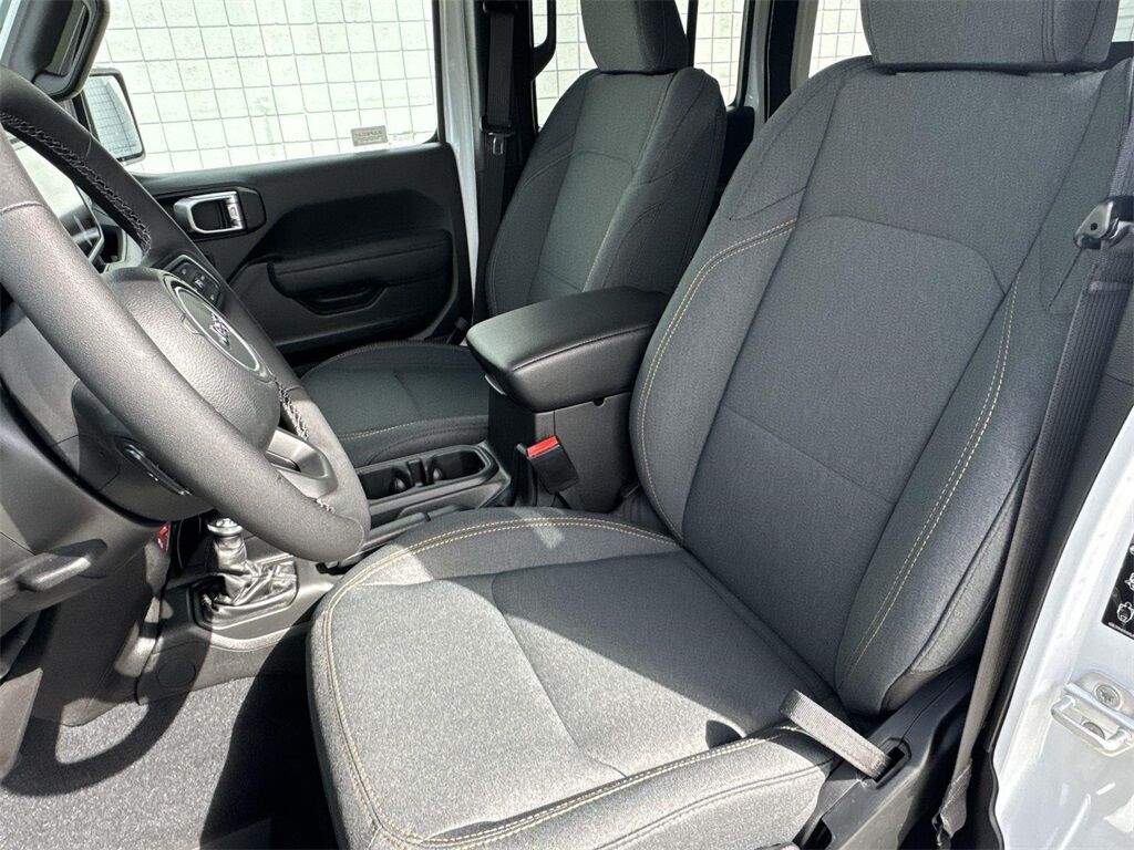 2025 Jeep Wrangler Willys Quincy MA