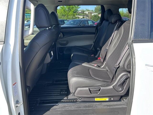 2025 Kia Carnival MPV LXS Cape Girardeau MO