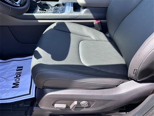 2025 Kia Carnival MPV LXS Cape Girardeau MO
