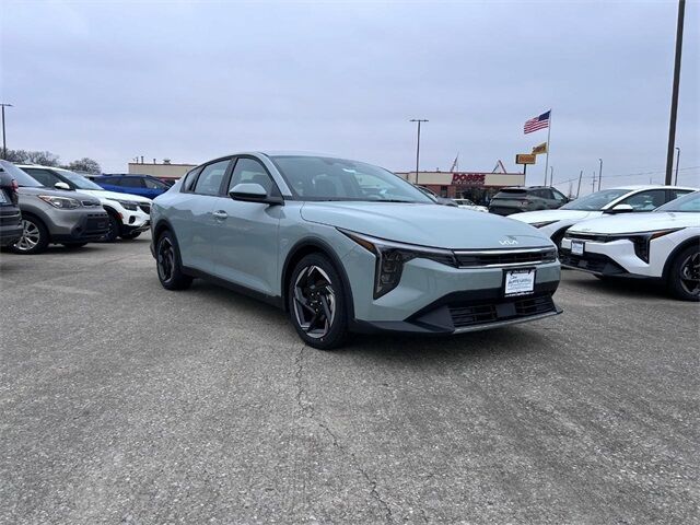 2025 Kia K4 EX Cape Girardeau MO