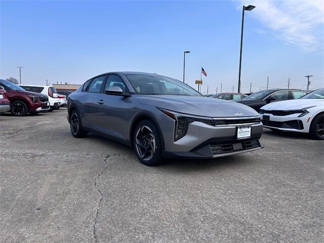 2025 Kia K4 EX