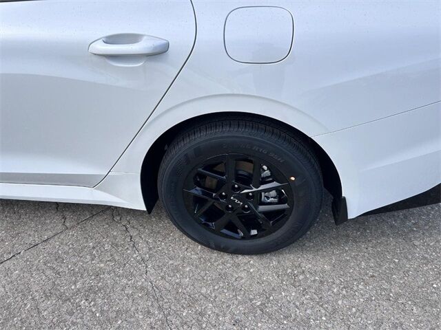 2025 Kia K5 LXS FWD Cape Girardeau MO