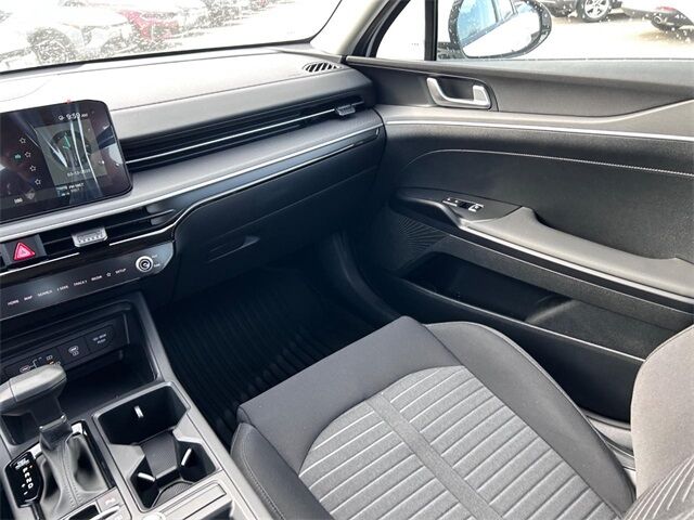 2025 Kia K5 LXS FWD Cape Girardeau MO