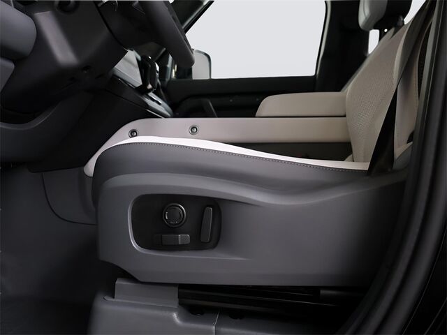 2025 Land Rover Defender 110 V8 Merriam KS