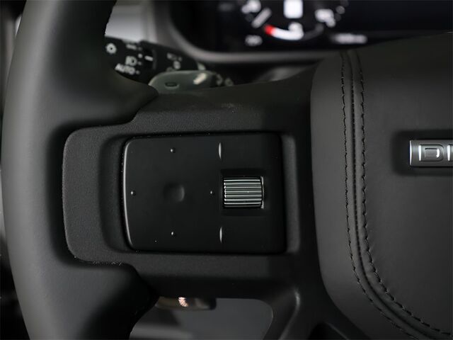 2025 Land Rover Defender 110 V8 Merriam KS
