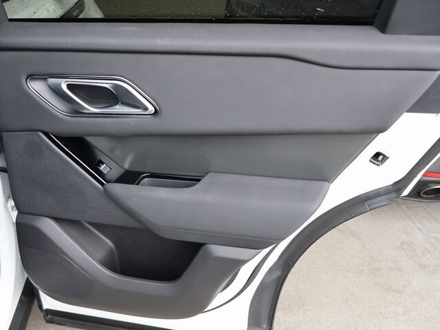 2025 Land Rover Range Rover Velar Dynamic SE Merriam KS