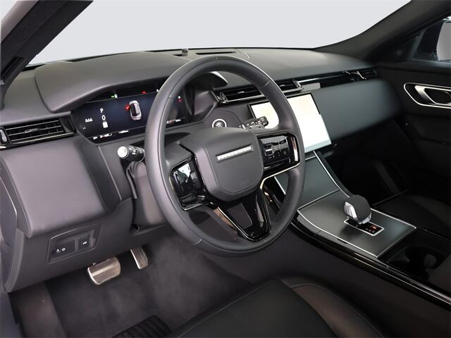 2025 Land Rover Range Rover Velar Dynamic SE Merriam KS